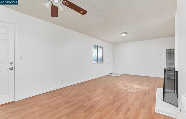 4413 Brandt Way, North Highlands CA: https://media.crmls.org/mediaz/aa281775-2b6c-4e32-8725-b5c1b4428921.jpg