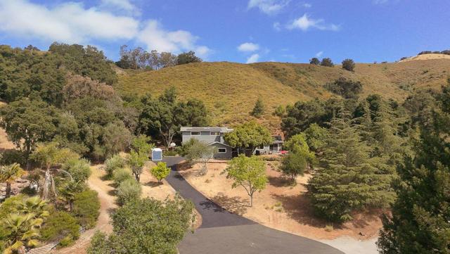 15223 Perry Lane, Morgan Hill CA: https://media.crmls.org/mediaz/aa283609-39d8-4756-bb6f-c6b8bdef0734.jpg
