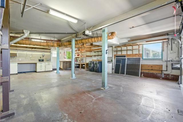 1627 El Verano Way, Belmont CA: https://media.crmls.org/mediaz/aa28c46e-6d56-4e2d-9017-bf95ffc8a4a7.jpg