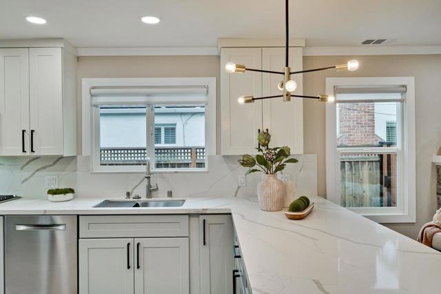 1920 Glen Una Avenue, San Jose CA: https://media.crmls.org/mediaz/aa29e7f1-33cd-4d7b-9993-5bd04101ec50.jpg