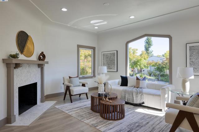 135 Morningside Drive, San Anselmo CA: https://media.crmls.org/mediaz/aa2a5055-c620-4eae-90c9-6ea216f30966.jpg