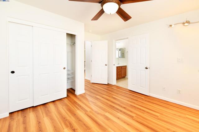 660 Mazzolo Dr, Lincoln CA: https://media.crmls.org/mediaz/aa2db4c5-ade9-40d4-8d49-a4323e0f474a.jpg