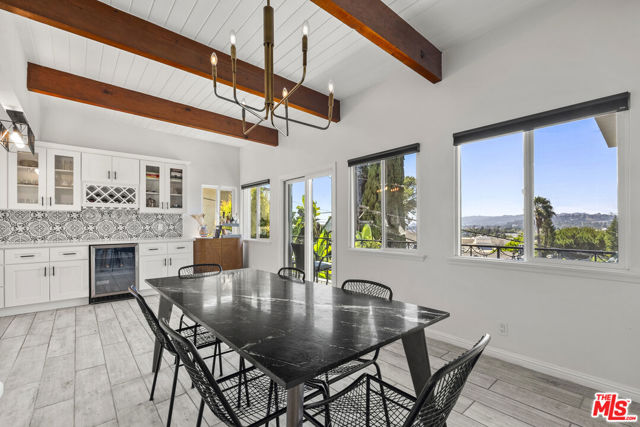 1840 Deloz Avenue, Los Angeles CA: https://media.crmls.org/mediaz/aa2e3c8d-9dea-4495-ba03-e396c5cbb2b0.jpg
