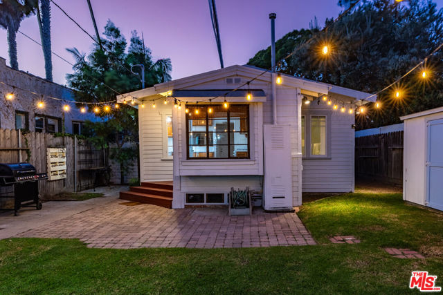 912 Victoria Avenue photo 49