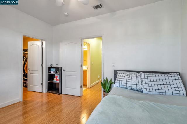 2036 Serra Ln, Hercules CA: https://media.crmls.org/mediaz/aa2e9d83-57c8-492c-9a8f-97d79fa8f2a1.jpg