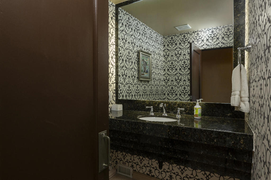 MLS #219122639PS img 1