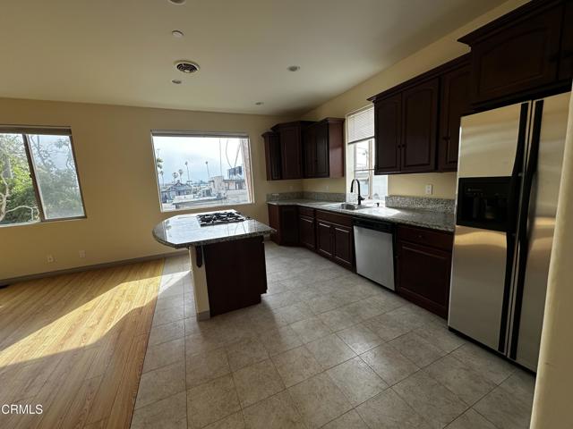 Detail Gallery Image 14 of 25 For 153 157 S Laurel St, Ventura,  CA 93001 - – Beds | – Baths