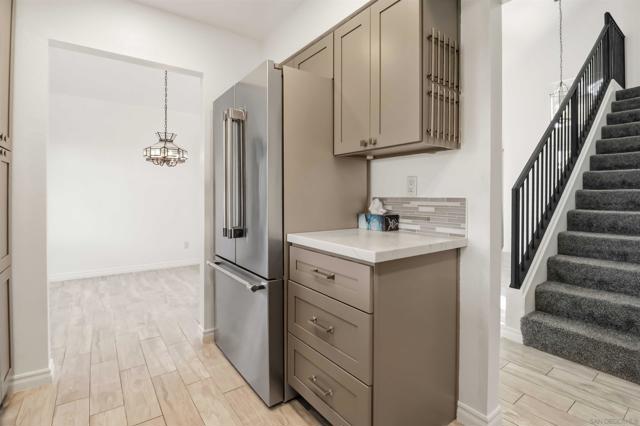 13170 Entreken Ave,  CA: https://media.crmls.org/mediaz/aa306dd3-61d0-4fdc-b75a-65b68cd3e2ad.jpg