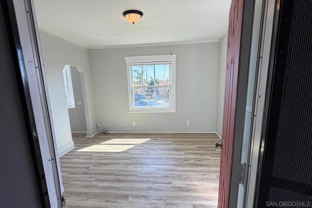 2578 L St - photo 3