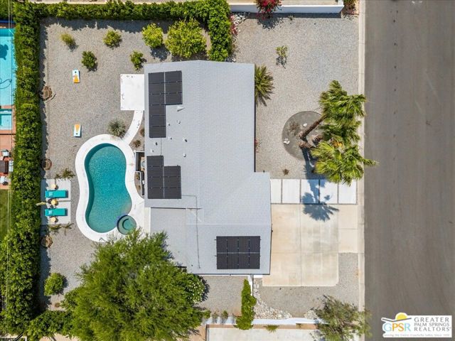 3121 E Ventura Road, Palm Springs CA: https://media.crmls.org/mediaz/aa30b3c7-2048-43b5-9039-c54c5db1ff21.jpg