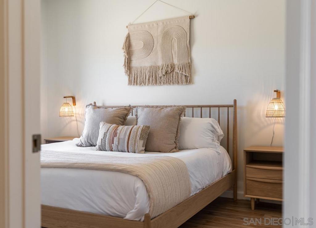 MLS #250040901SD image #25