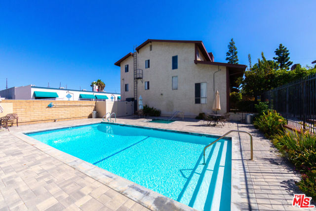 9041 Van Nuys Boulevard, 210 photo 50