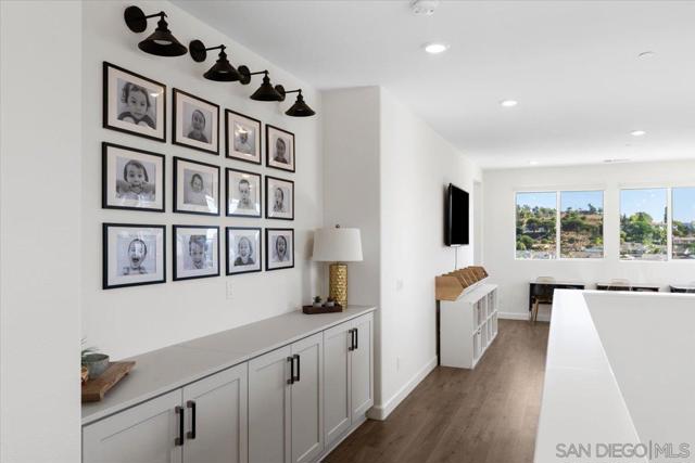1457 Natalia Court, Escondido CA: https://media.crmls.org/mediaz/aa31b85f-a2d1-4273-9c91-415dabd6e67e.jpg