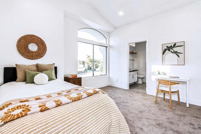 4943 Marin Dr, Oceanside CA: https://media.crmls.org/mediaz/aa31fefb-f26f-48fc-acc7-7cd5294c43e3.jpg
