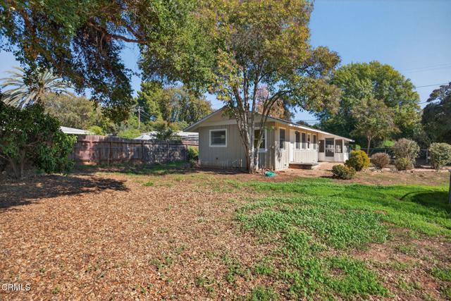 1211 Cruzero Street, Ojai CA: https://media.crmls.org/mediaz/aa32a452-781e-459c-8ce2-729e8ea18f30.jpg