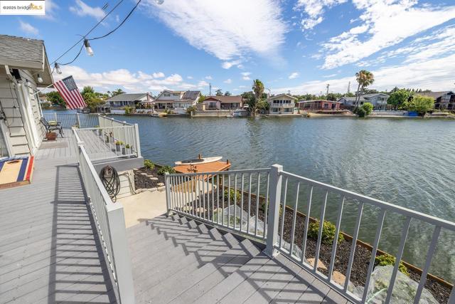 13 Alhambra Court, Antioch CA: https://media.crmls.org/mediaz/aa33ad6d-e14a-4232-afef-8e82880652e9.jpg