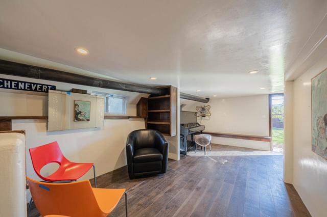 25685 Morse Drive, Carmel CA: https://media.crmls.org/mediaz/aa368f90-cd43-4b5f-a152-291c8aeab034.jpg