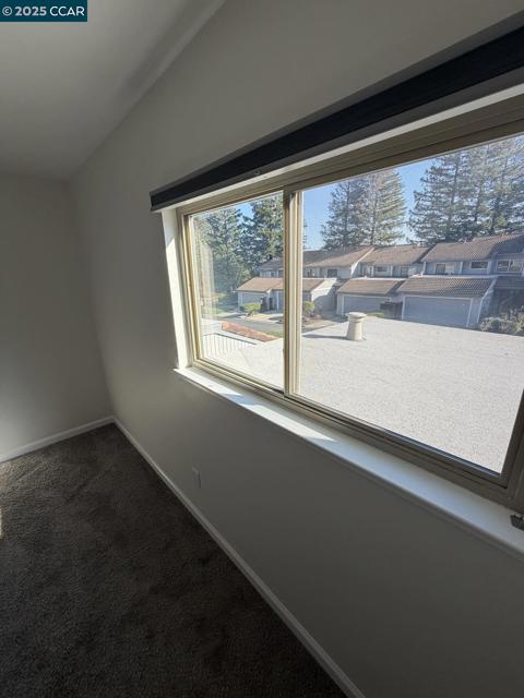 105 Via Cabrera Ln, Martinez CA: https://media.crmls.org/mediaz/aa377dc3-ea84-4edc-bbe5-33c3001f10f3.jpg