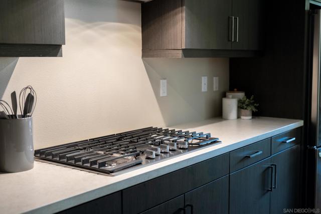 1525 Manzanita Hollows, Vista CA: https://media.crmls.org/mediaz/aa37f8ca-0e54-4e8c-a88a-5e9459abb448.jpg