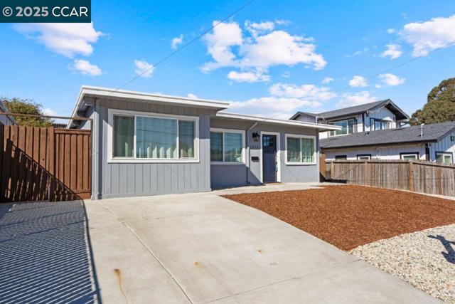 1275 Frances Rd, San Pablo CA: https://media.crmls.org/mediaz/aa3a20b9-b589-4eeb-aab1-1387d7e3f748.jpg