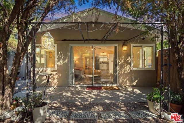 1328 E Camino Primrose, Palm Springs, CA 92264