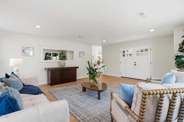 Detail Gallery Image 7 of 76 For 274 W Laurel Ave, Sierra Madre,  CA 91024 - 4 Beds | 3/1 Baths