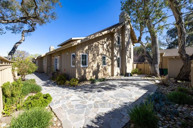 25401 Markham Lane,  CA: https://media.crmls.org/mediaz/aa3c67e8-d1de-4619-aba9-d31020538acb.jpg