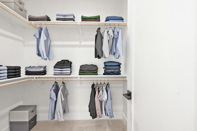 425 Maria Drive, Hollister CA: https://media.crmls.org/mediaz/aa3dac7a-9af1-4e71-a782-92b4e8ef28d7.jpg