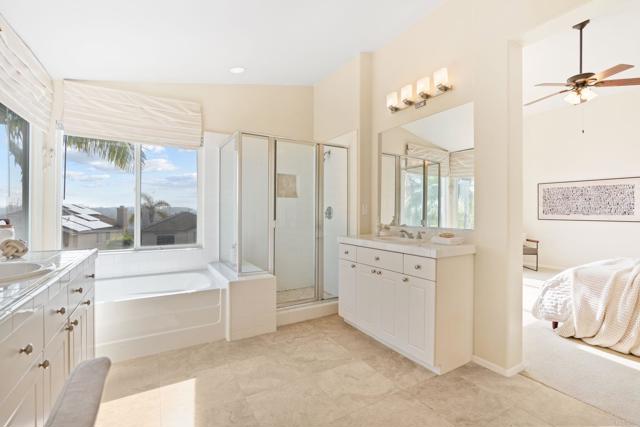 Detail Gallery Image 33 of 56 For 6181 Sunset Crest Way, San Diego,  CA 92121 - 4 Beds | 3 Baths