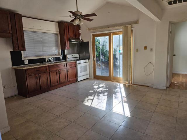 1880 Norseman Drive, San Jose CA: https://media.crmls.org/mediaz/aa3ea58e-95ba-46e5-b4a7-4663f69fcee3.jpg