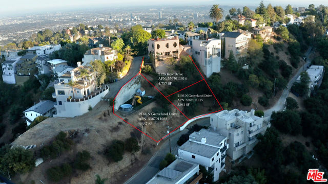 2125 Kew Drive, Los Angeles CA: https://media.crmls.org/mediaz/aa3eb2d8-5ebb-403f-8f2b-3f6aa85df0f2.jpg