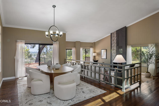 872 Flores De Oro, South Pasadena CA: https://media.crmls.org/mediaz/aa3f8e6e-8cac-4931-a982-1d6fa8363b0f.jpg