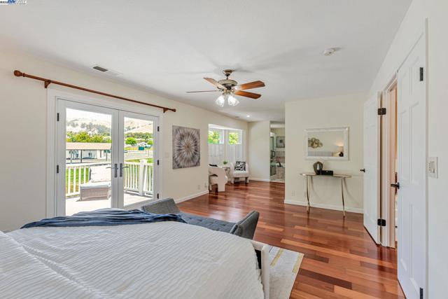 483 Becado Place, Fremont CA: https://media.crmls.org/mediaz/aa402044-15b0-4172-94be-12aa346e9295.jpg