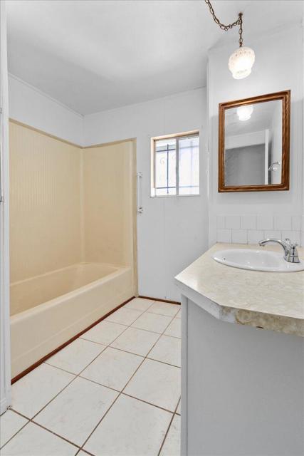 32222 Cody Avenue, Thousand Palms CA: https://media.crmls.org/mediaz/aa41af78-b1c2-4867-8baf-e1cda9b66b4a.jpg