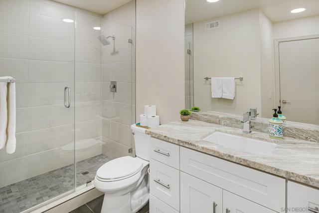4430 Caminito Ocio, San Diego CA: https://media.crmls.org/mediaz/aa41bf0e-7690-497d-b742-479d4e89d76d.jpg