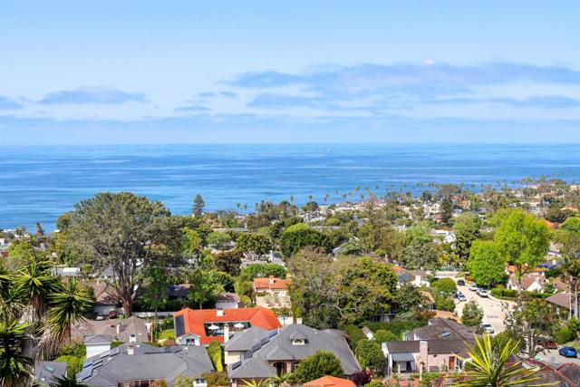 5995 La Jolla Corona Dr., La Jolla CA: https://media.crmls.org/mediaz/aa41de41-6496-4e63-be74-0f8e902a206b.jpg