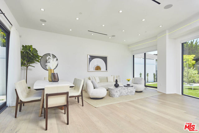 4338 Huntley Avenue, Culver City CA: https://media.crmls.org/mediaz/aa42cd3a-2d96-42de-bd49-d967dfa5c28e.jpg