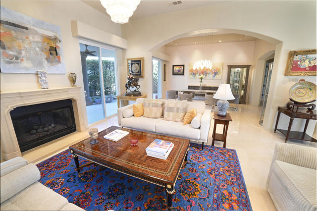 Image 15 of 49 For 45461 Espinazo Street