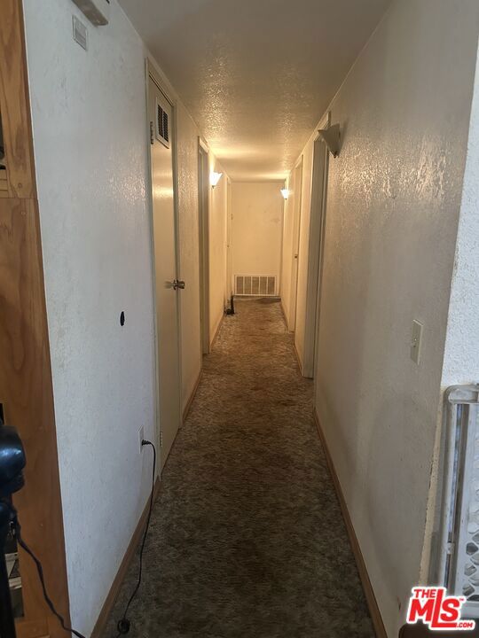 1011 E California Street, Blythe CA: https://media.crmls.org/mediaz/aa4622cf-dd34-4455-a442-a033f3c3867c.jpg