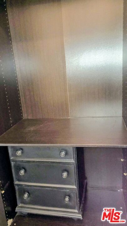 849 S Broadway, Los Angeles CA: https://media.crmls.org/mediaz/aa46381c-22d3-4fa1-9de4-493da85b5b34.jpg