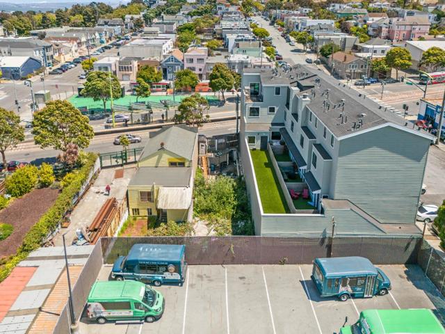 4128 3rd Street, San Francisco CA: https://media.crmls.org/mediaz/aa465cd1-4695-4739-8d81-bc4ae4ae3896.jpg