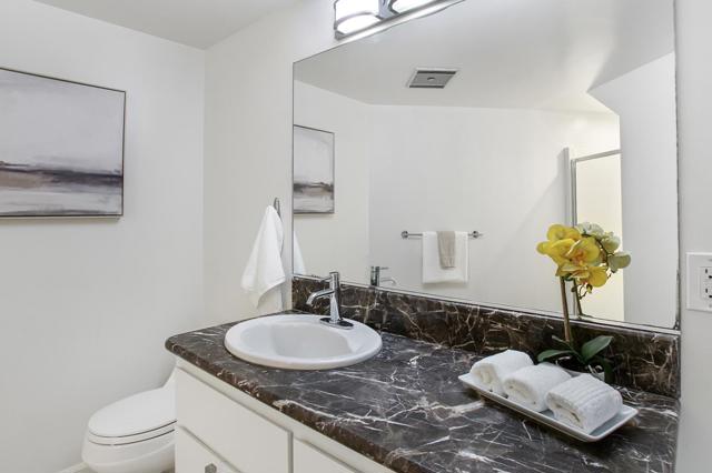 415 Golden Oak Drive, Portola Valley CA: https://media.crmls.org/mediaz/aa471bcc-21b1-4200-8c2a-fecd5bff2efb.jpg