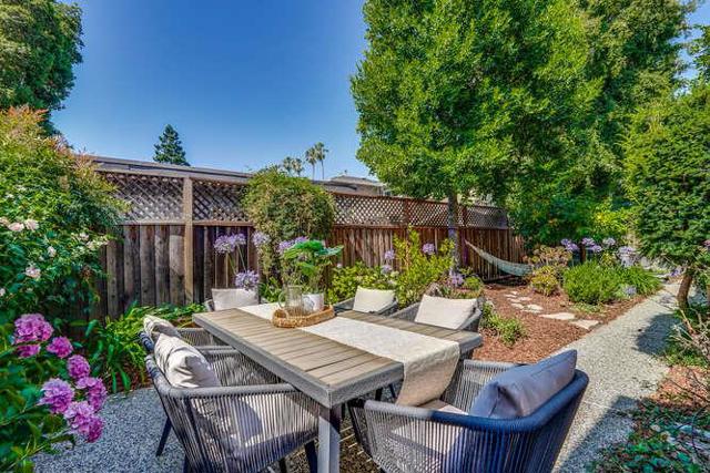 269 Bush Street, Mountain View CA: https://media.crmls.org/mediaz/aa47bd11-59fe-499a-8a0b-7bbe7ff5c307.jpg