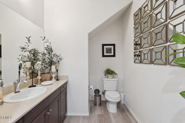 Detail Gallery Image 9 of 23 For 5020 Robles St, Camarillo,  CA 93012 - 3 Beds | 2/1 Baths