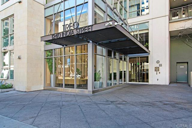 1240 India Street, San Diego CA: https://media.crmls.org/mediaz/aa4897a5-597c-420b-89b1-99d97bb30432.jpg