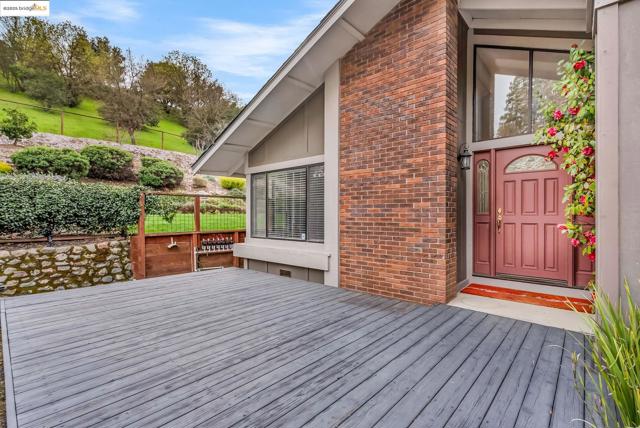 1431 HUSTON ROAD, Walnut Creek CA: https://media.crmls.org/mediaz/aa48e644-d858-4ac0-864c-df65986b7364.jpg