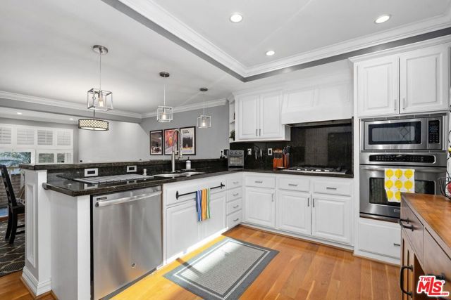 4716 La Villa Marina, C photo 19