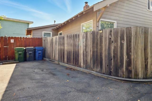 640 17th Avenue, Santa Cruz CA: https://media.crmls.org/mediaz/aa4ca652-bb59-4b4a-b16b-0089a9f97cc1.jpg