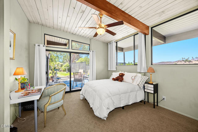 9728 Shadow Island Drive, Shadow Hills CA: https://media.crmls.org/mediaz/aa4dbb50-15c1-49d0-89a8-9eec38b28727.jpg