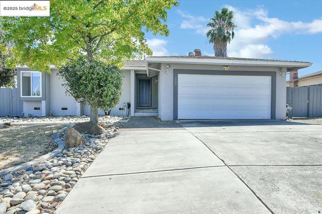 1205 Putnam Street, Antioch CA: https://media.crmls.org/mediaz/aa4ddf48-bea9-4ec8-bff1-875a081e2975.jpg